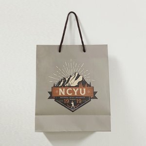 【絕版出清，售完不補】NCYU手提紙袋